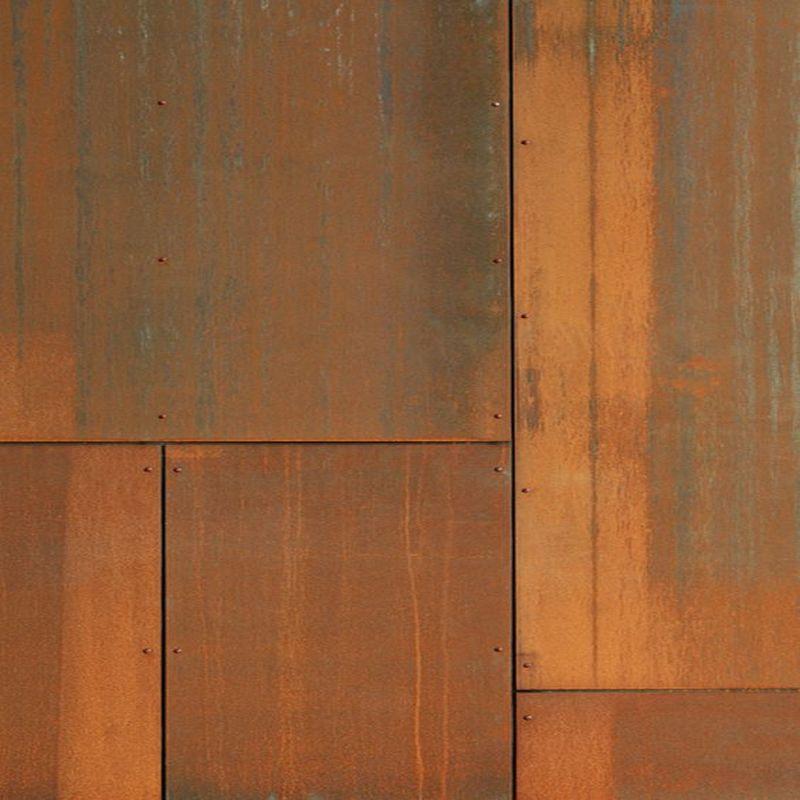 Corten fence in offset pattern