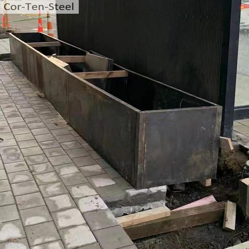 corten planter unweathered stage 1
