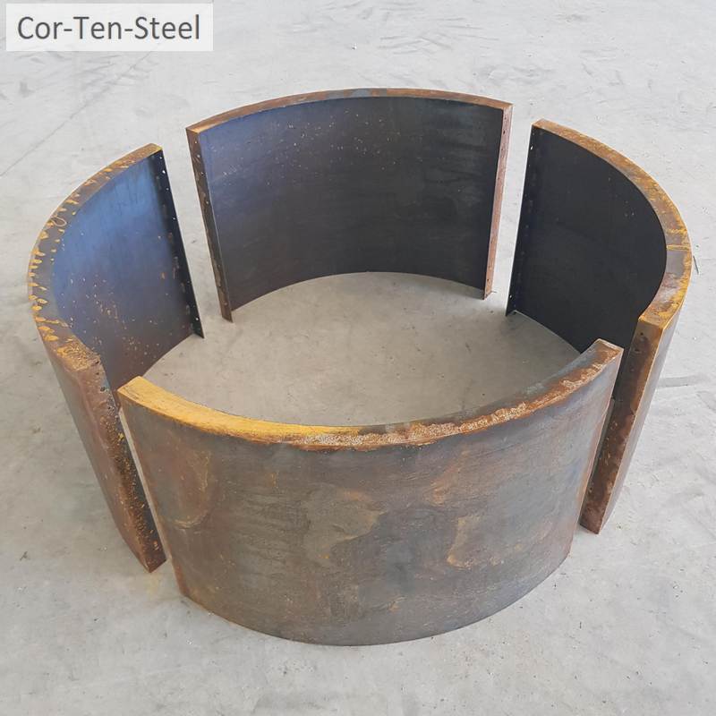 corten planter using 4 quarter curved section