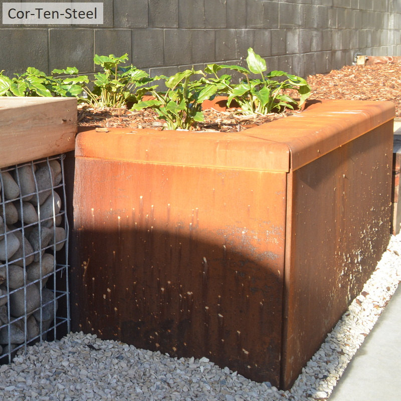 corten planter with rolled edge capping