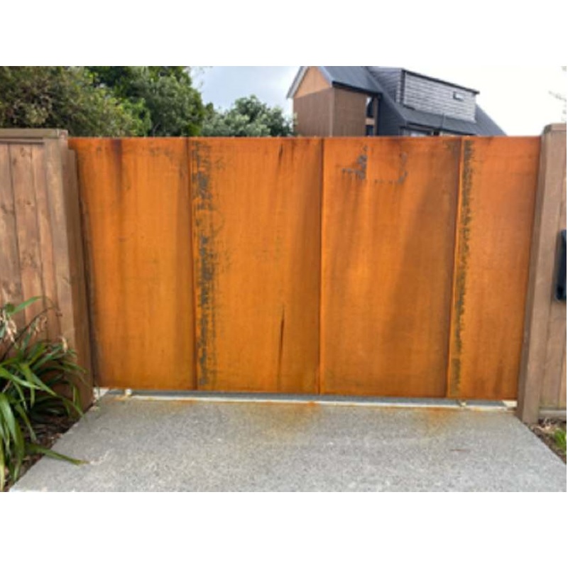 corten gate using 1800 x 900mm panels