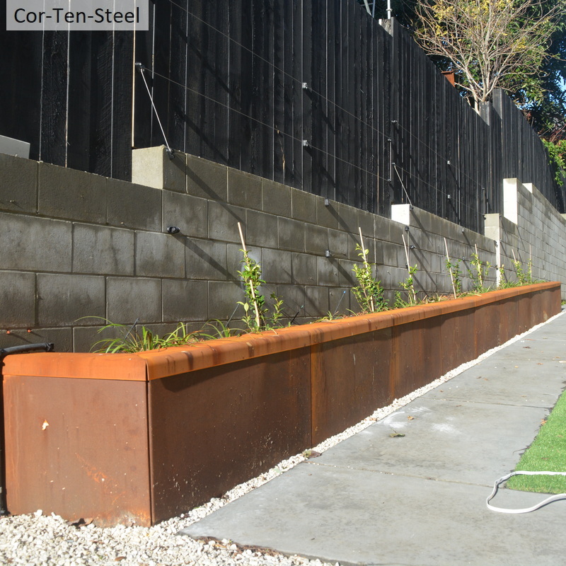 long corten planter with capping