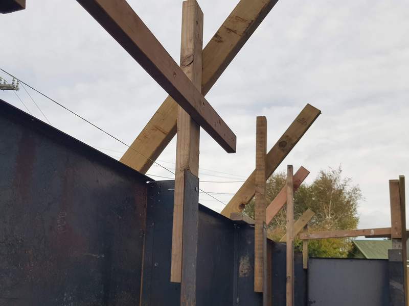 corten steel support posts with temporary support bracing